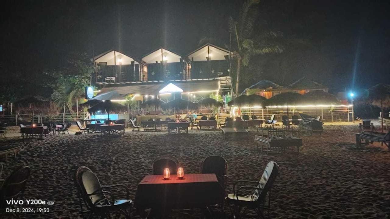 Casa Beach Hut Resort パロレム エクステリア 写真